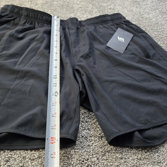 RVCA Yogger Stretch Men's Shorts NEW size medium - Picture 5 of 7